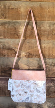 Load image into Gallery viewer, Butterfly Girls Purse