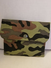 Load image into Gallery viewer, Small Wallet/Coin Purse