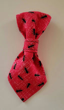 Load image into Gallery viewer, Black Ant Pet  Necktie