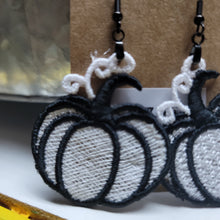 Load image into Gallery viewer, White &amp; Black Pumpkin  Lace Earrings
