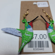 Load image into Gallery viewer, Hummingbirds Lace Earrings
