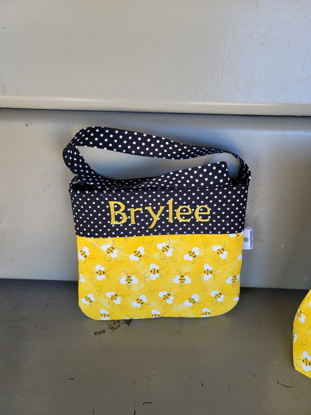 Bee's Girls purse