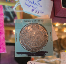 Load image into Gallery viewer, 1620s Philip V111 segovia mint coin
