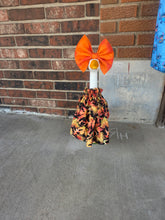 Load image into Gallery viewer, Fall Pouch Goose Dress &amp; Bow
