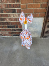 Load image into Gallery viewer, Pumpkin Pouch Goose Dress &amp;  Bow
