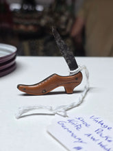Load image into Gallery viewer, Vintage figural shoe pocket knife
