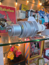 Load image into Gallery viewer, 1970s champion am-fm transitor radio
