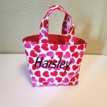 Load image into Gallery viewer, Valentines Heart Gift Bag

