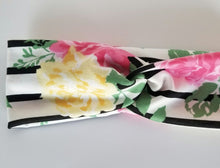 Load image into Gallery viewer, Knit Twist Knot Head band
