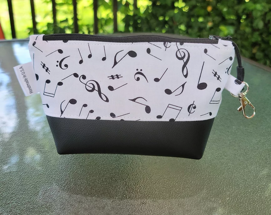 Music Note  Snack Pouch
